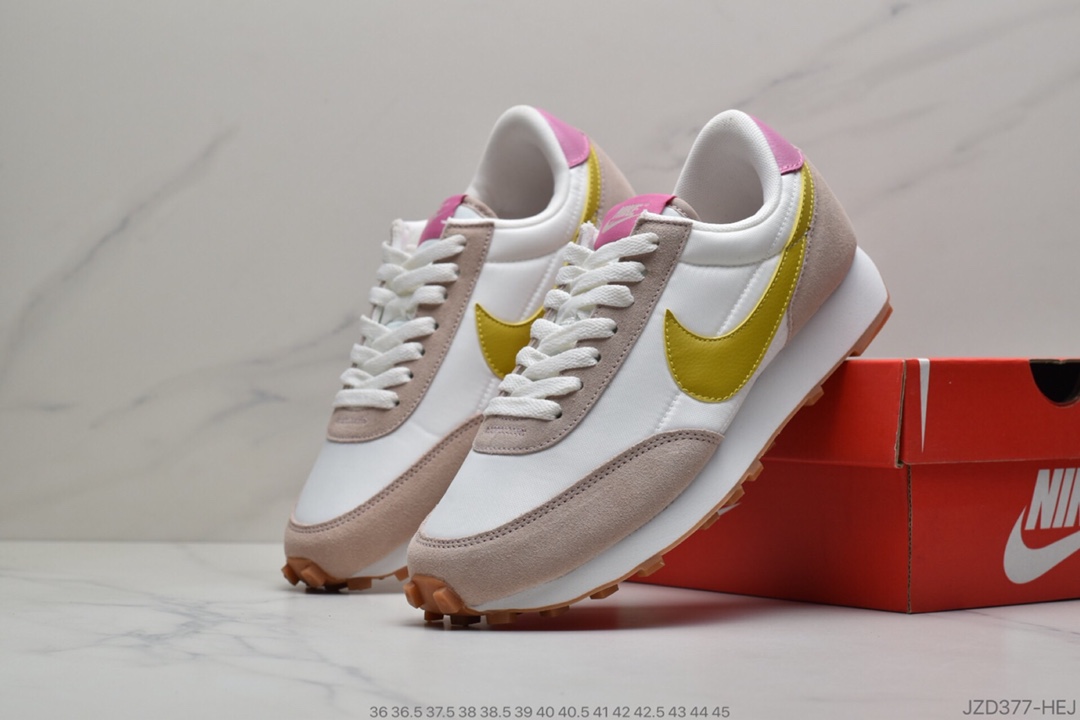 140 公司级 耐克Nike  Daybreak SP 复古主义Nike  Daybreak SP 华夫复古休闲运动慢跑鞋