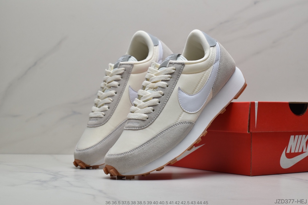 140 公司级 耐克Nike  Daybreak SP 复古主义Nike  Daybreak SP 华夫复古休闲运动慢跑鞋
