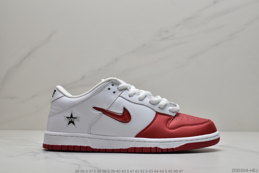 230 公司级 Supreme x Nike SB Dunk Low 货号：CK3480 600”Metallic Silver” 白红配色滑板鞋