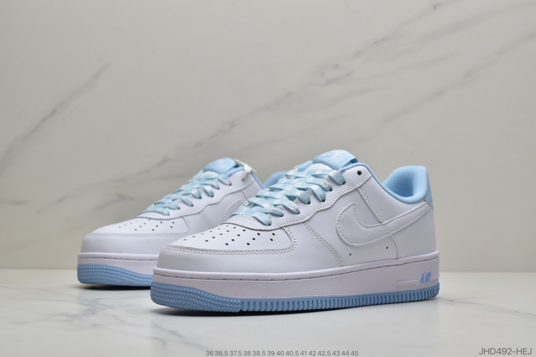 190 公司级 耐克Nike Wmns Air Force 1 GS 空军一号经典低帮休闲运动板鞋“婴儿蓝” 货号:CD6915-103