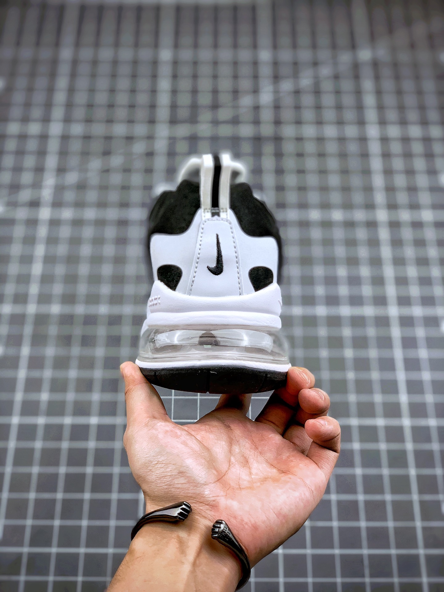 180 NK Wmns Air Max 270 React  ”White/Light Blue” 黑银 瑞亚赛车系列CQ4805-101
