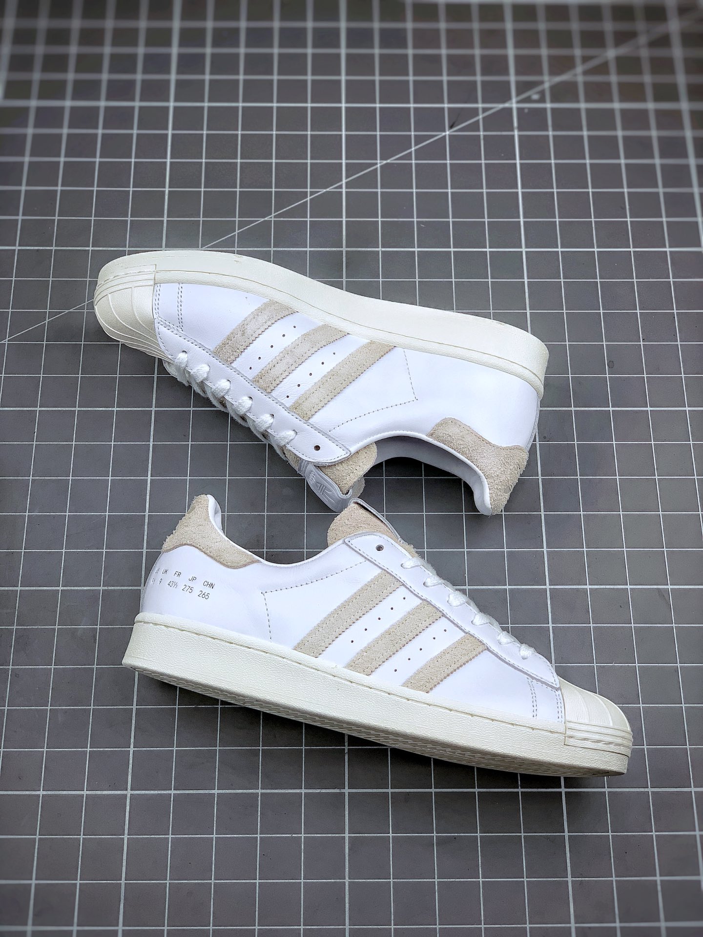 200 Adidas Originals Superstar 贝壳头官网同步 FY0038