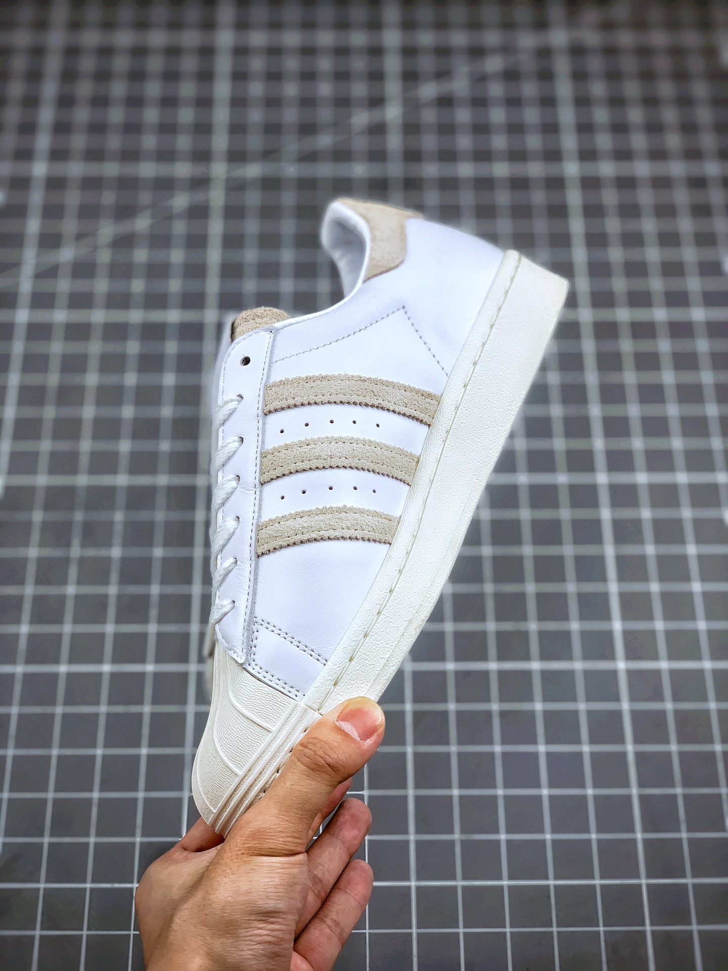 200 Adidas Originals Superstar 贝壳头官网同步 FY0038