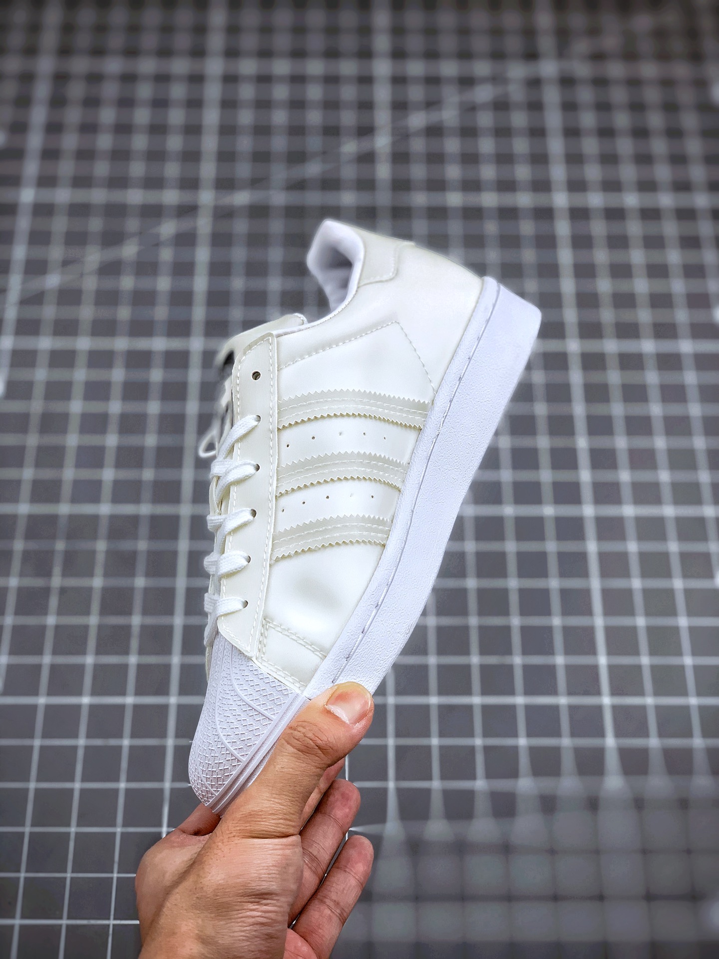 160 Adidas Originals Superstar 贝壳头官网同步 FX7781