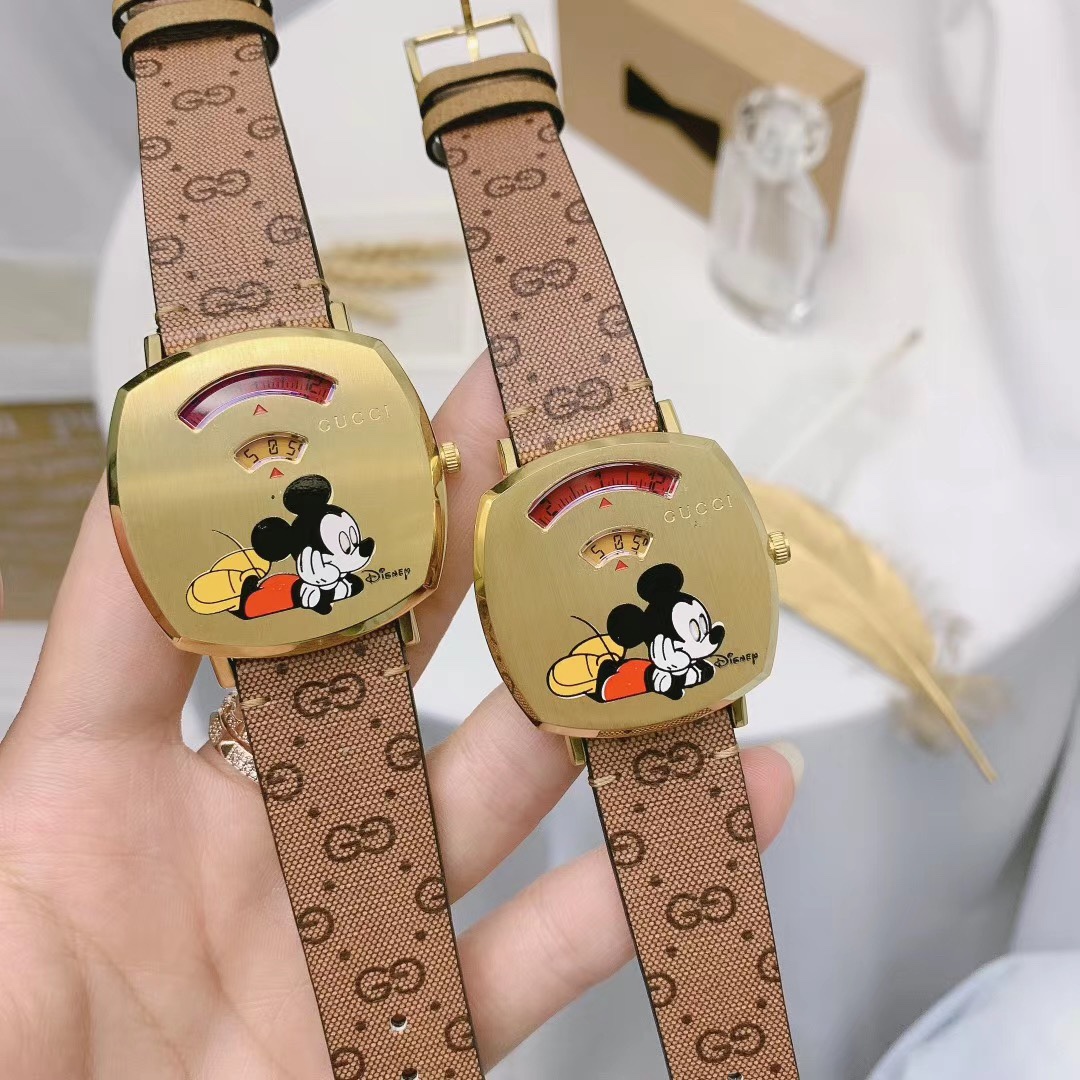 Gucci 古驰米老鼠大号38mm，小号35mm