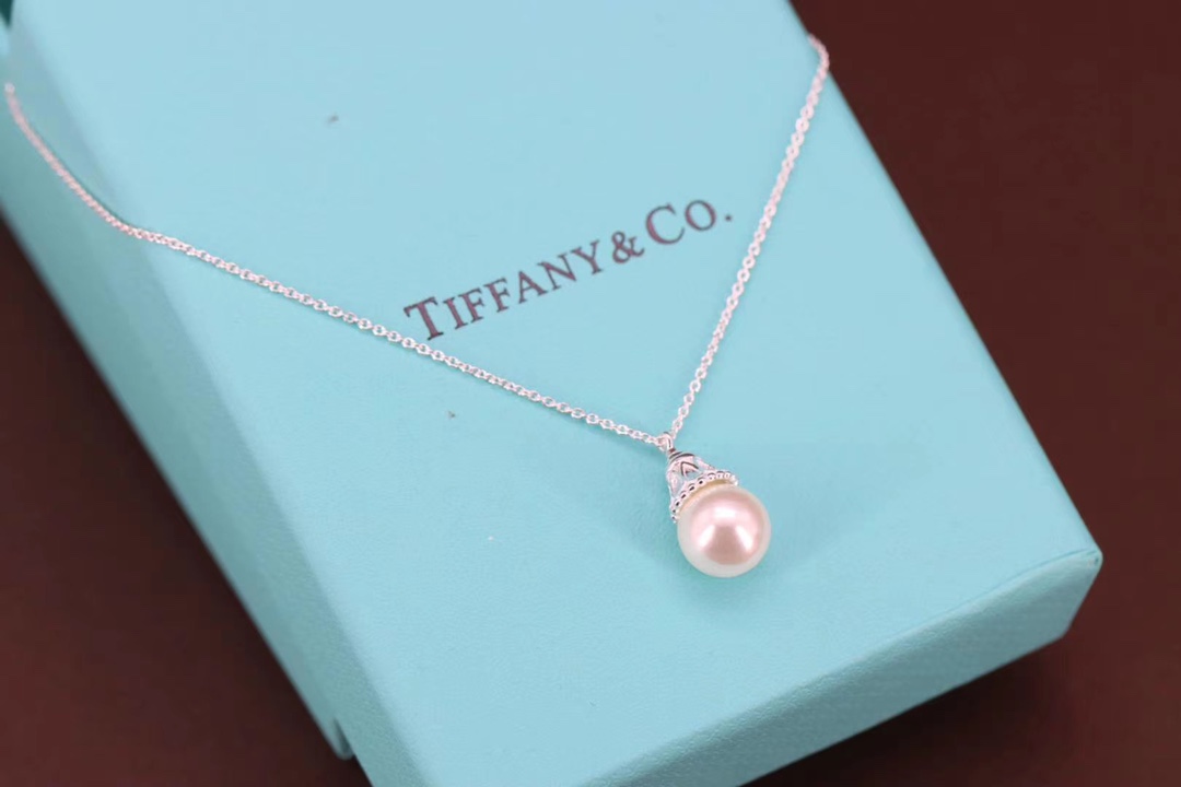 Tiffany & Co. Tiff…白色珍珠纯银锁骨项链