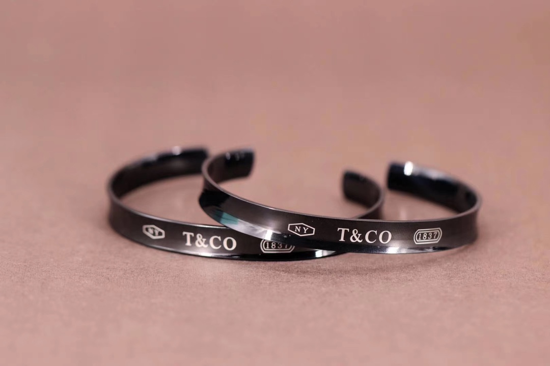 Tiffany & Co. 宽版 窄版 Tiffany 1837黑色钛金情侣手镯