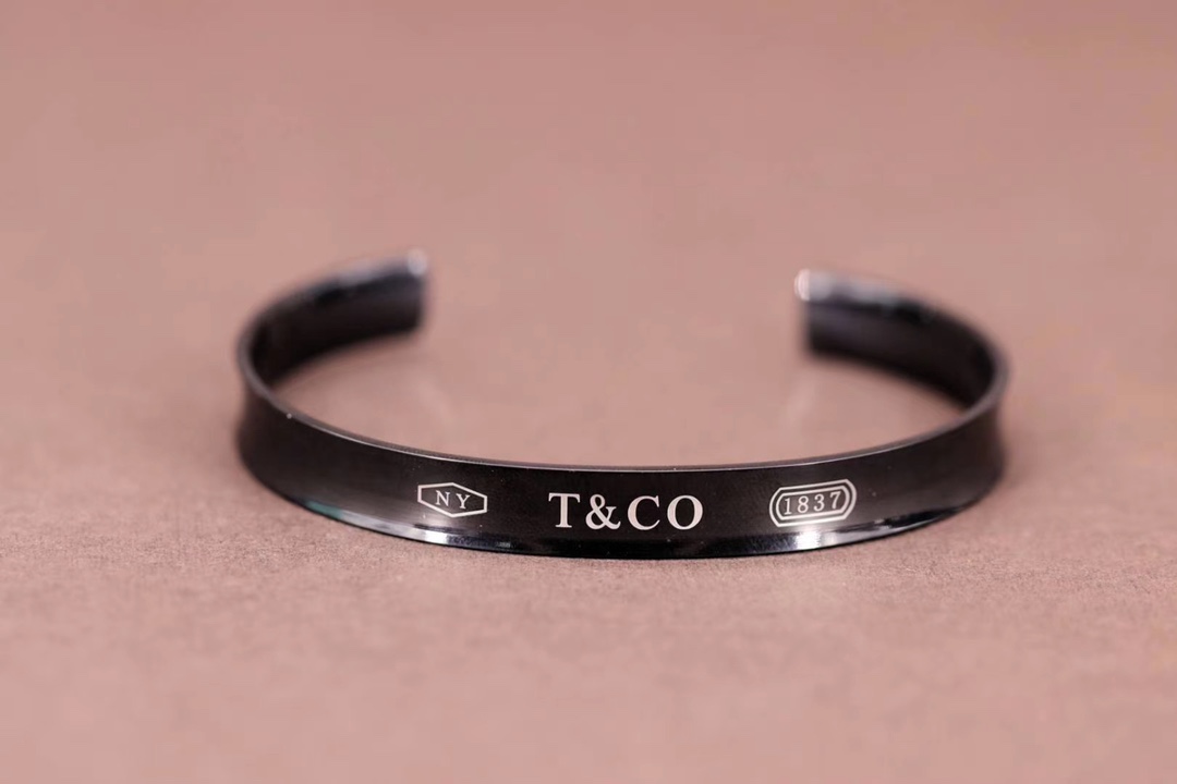 Tiffany & Co. 宽版 窄版 Tiffany 1837黑色钛金情侣手镯