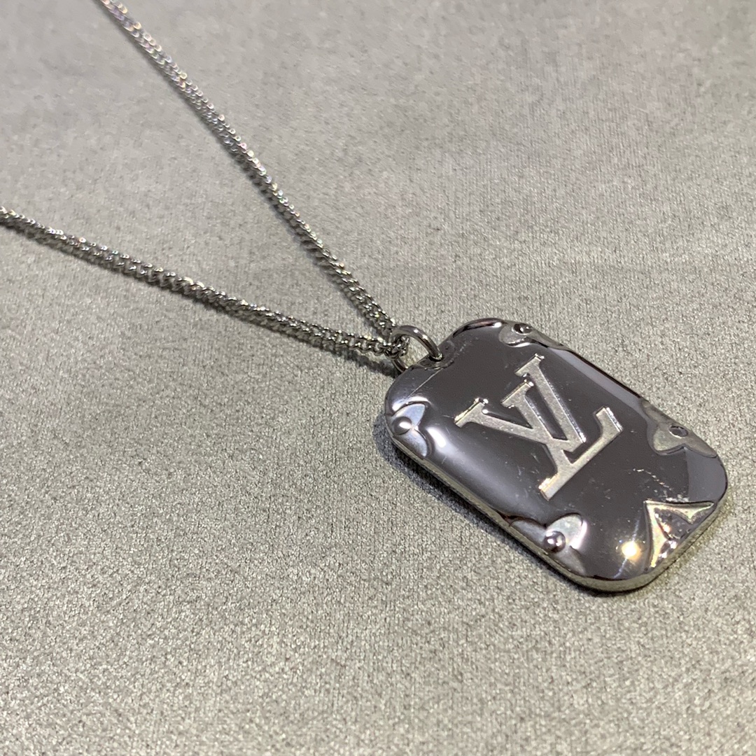 LV Necklace