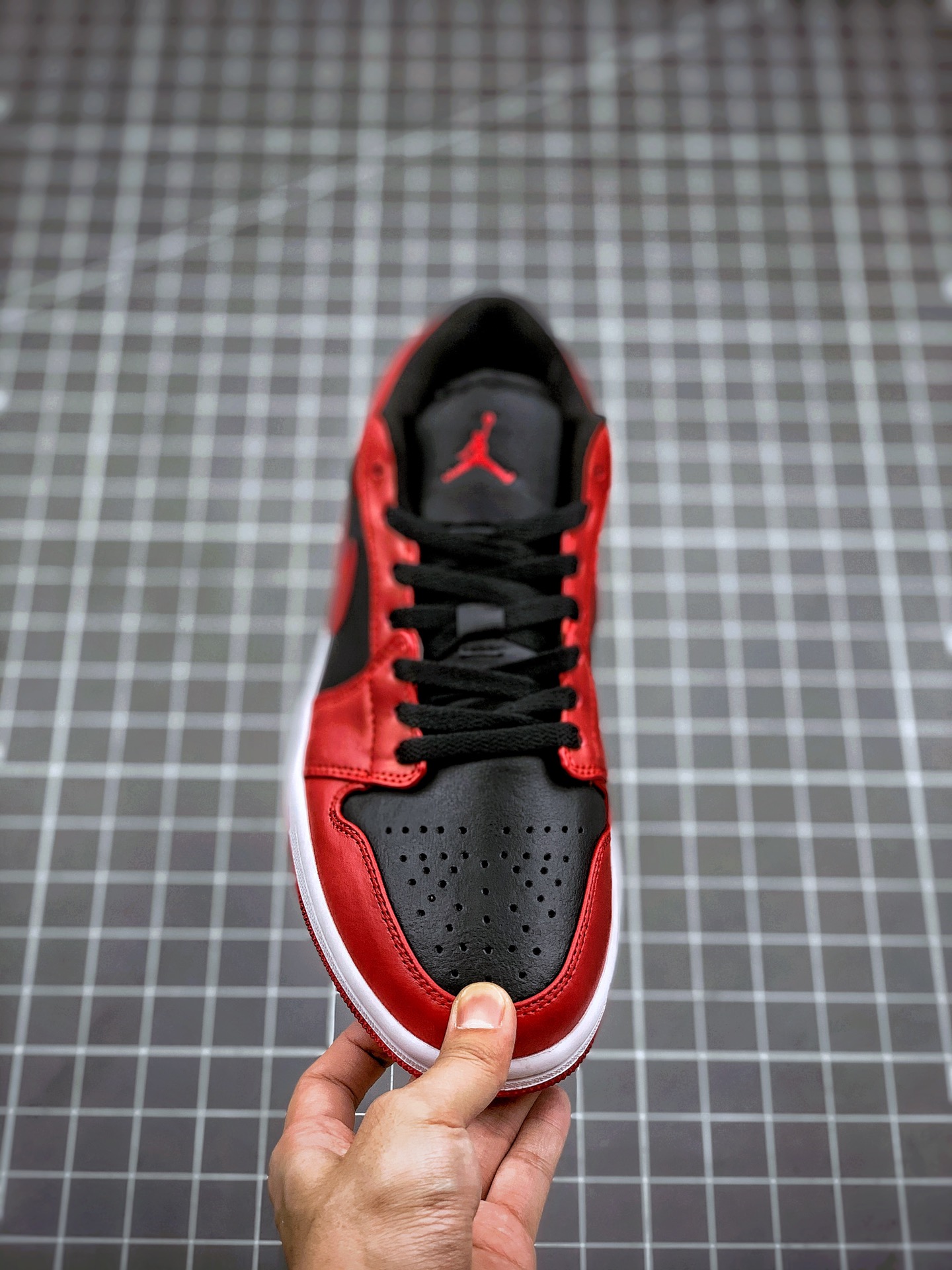 200  Air Jordan 1 Low 黑红反转 AJ1乔1低帮休闲板鞋 553558-606