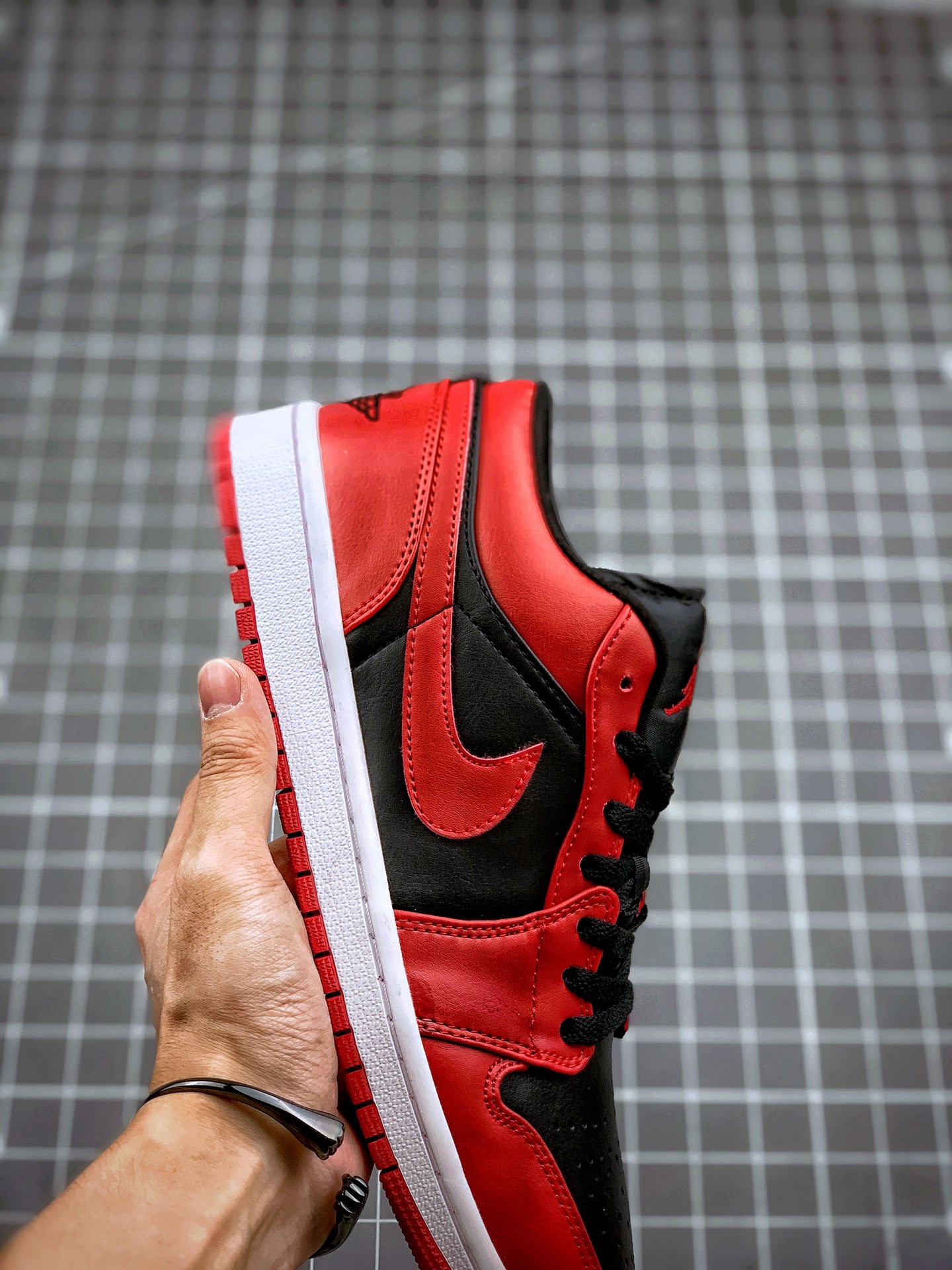 200  Air Jordan 1 Low 黑红反转 AJ1乔1低帮休闲板鞋 553558-606