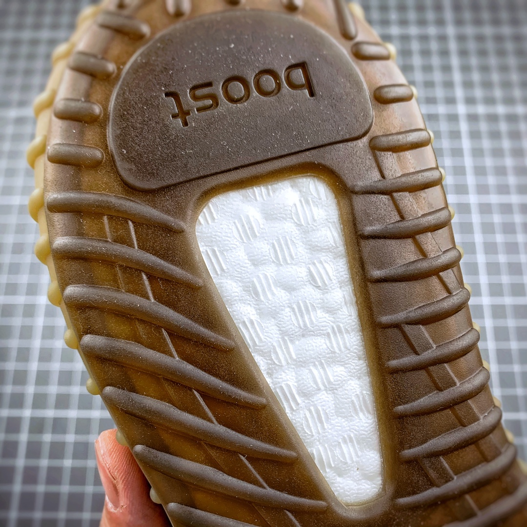 200 Adidas Yeezy 350V2 ”Eliada” 棕橙