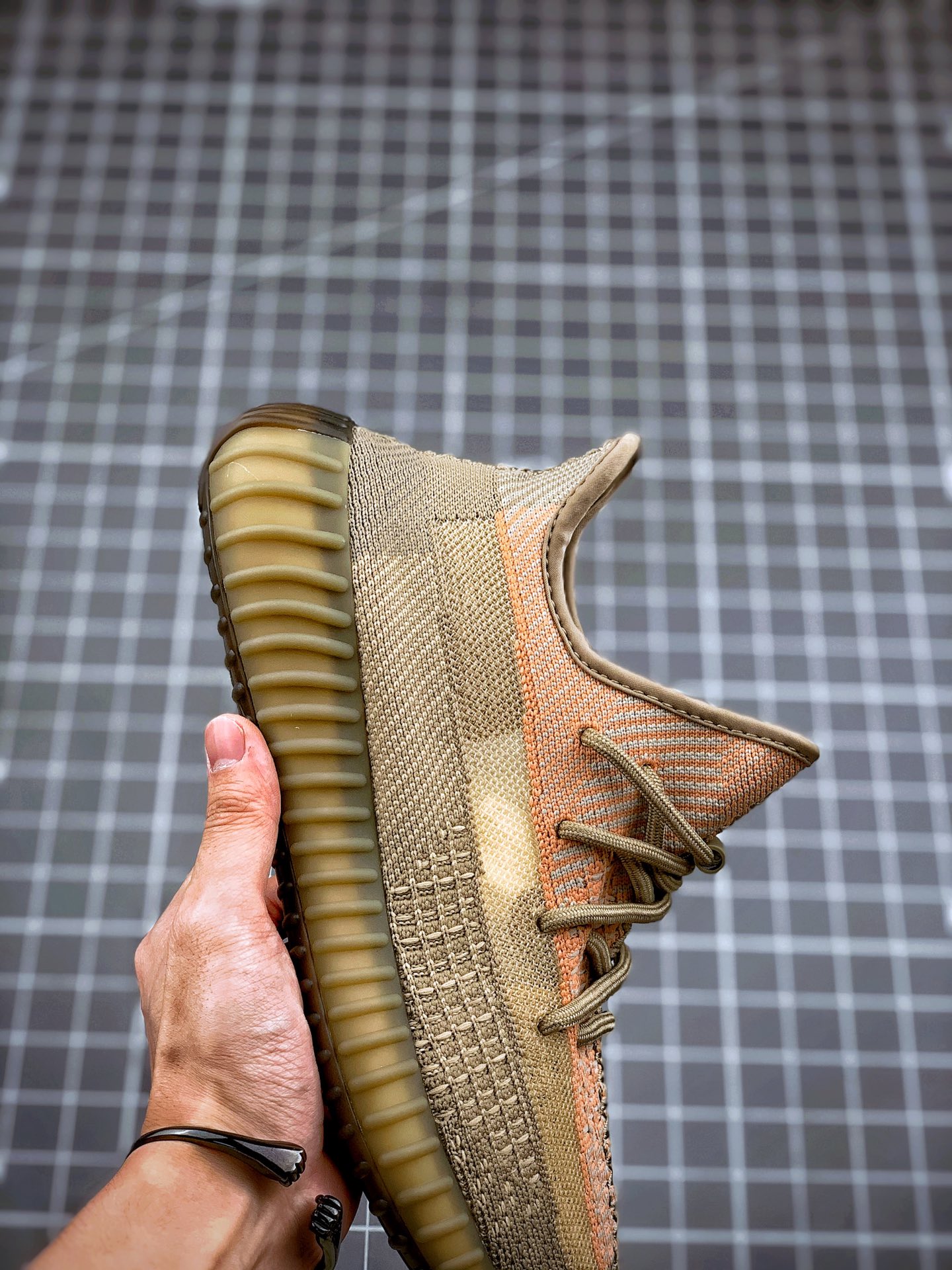 200 Adidas Yeezy 350V2 ”Eliada” 棕橙