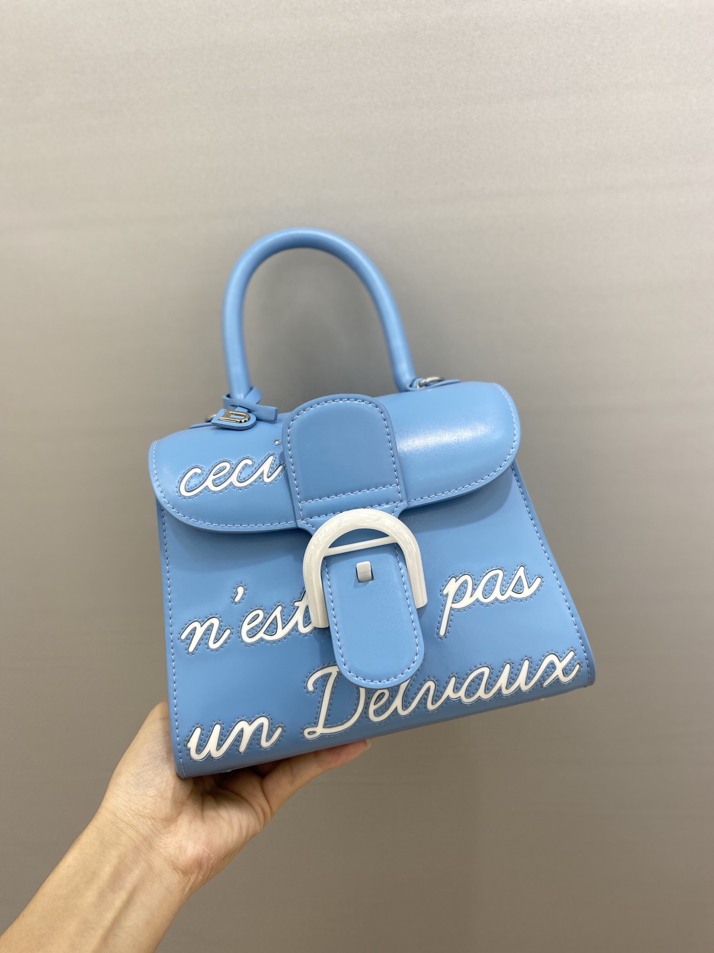 [Delvaux Women