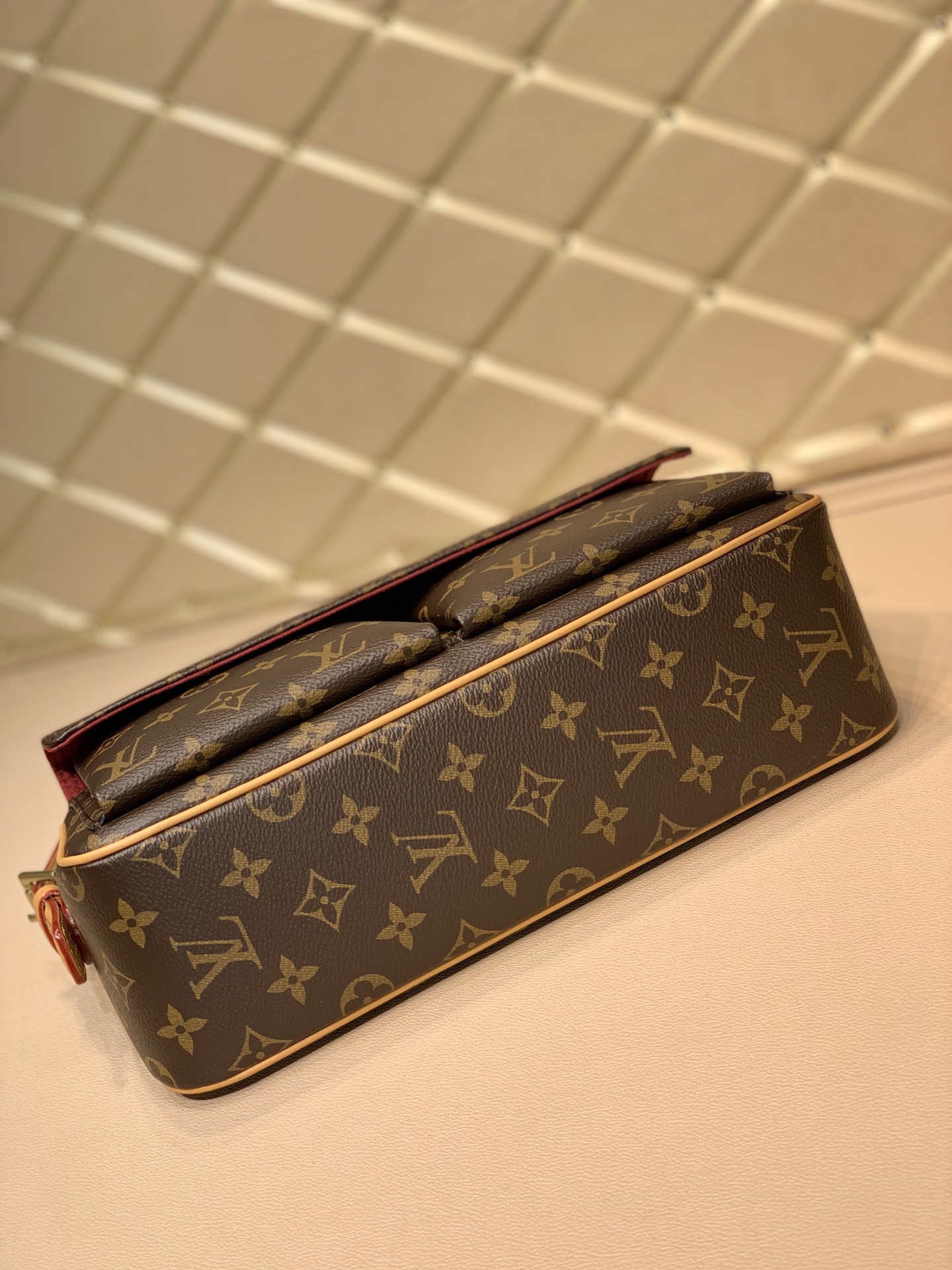 Louis Vuitton LV 中古腋下包 M45467