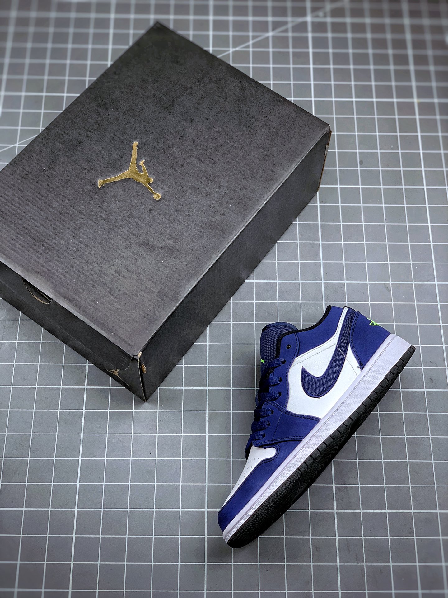 200  Air Jordan 1 Low 白蓝荧光绿 AJ1乔1低帮休闲板鞋 553558-405