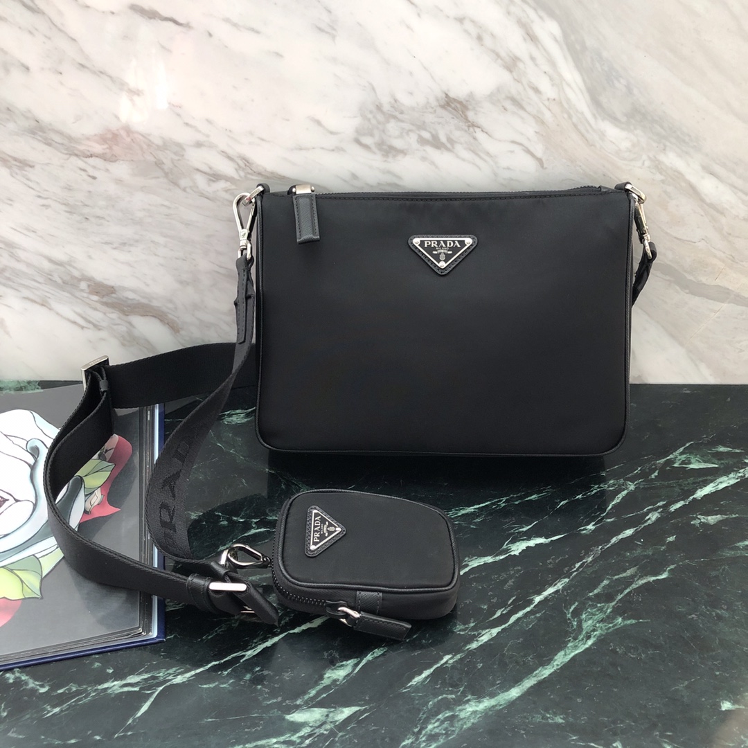 Prada AAAAA+
 Tassen Schoudertas Mannen Nylon Saffiano leer