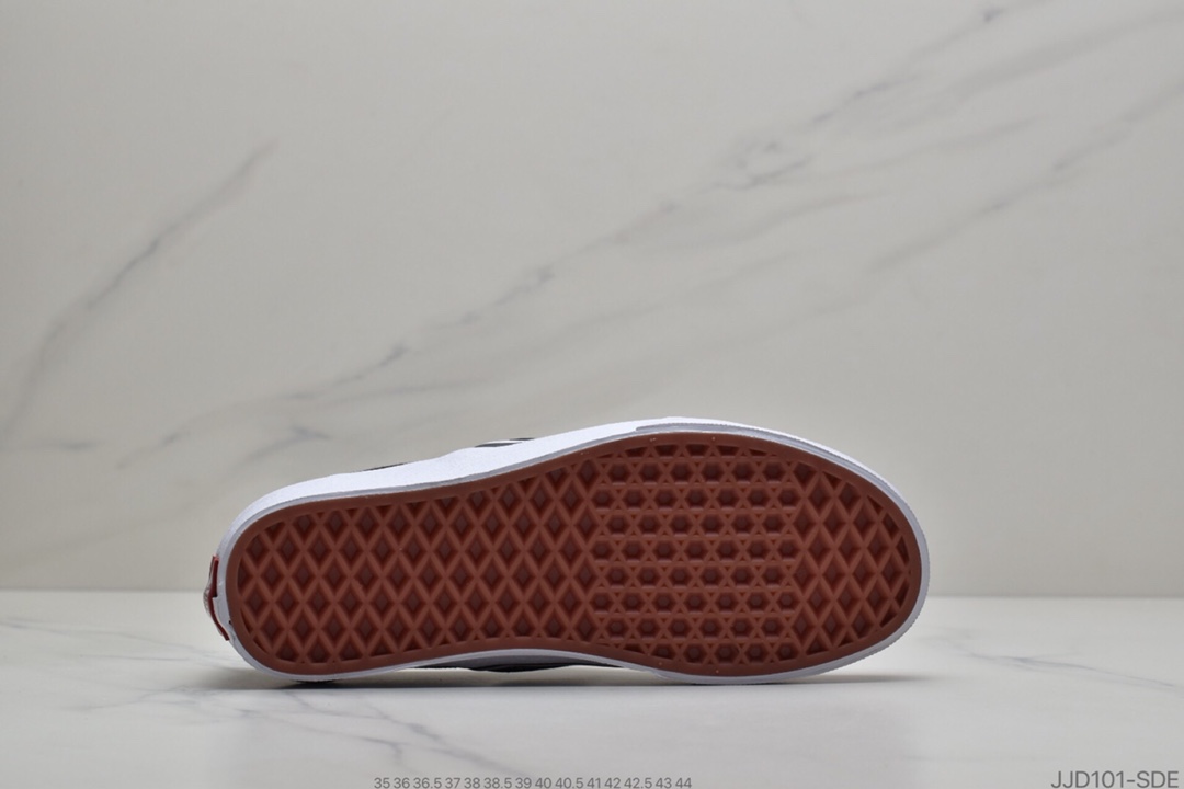 130 万斯 Vans Slip On LV联名款一脚蹬男女帆布鞋
