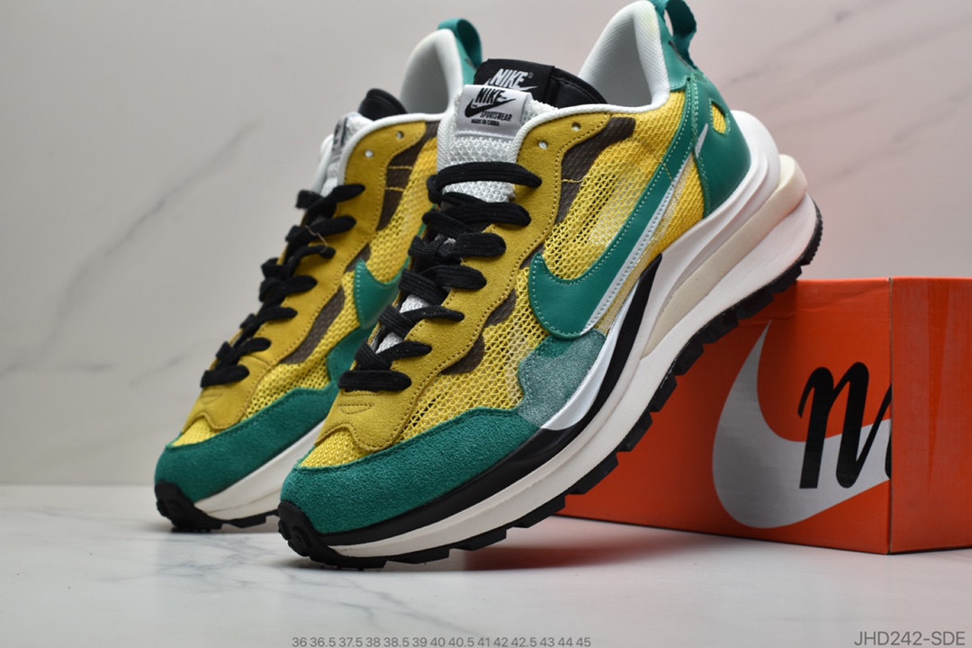 190 公司级  Sacai x Nk Pegasus VaporFly Sp 三层底休闲运慢动跑鞋 货号：BV0073-300