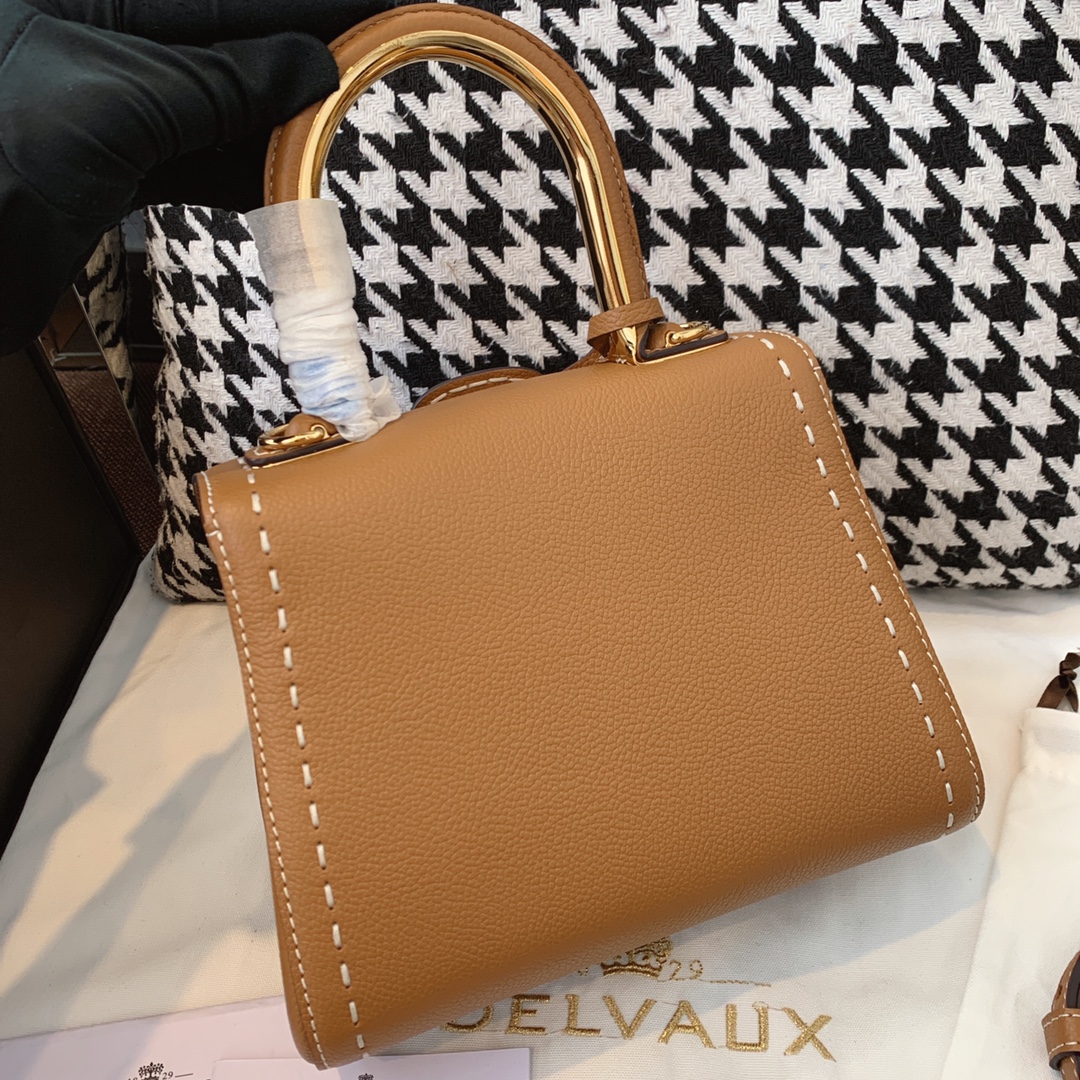 [Delvaux Women