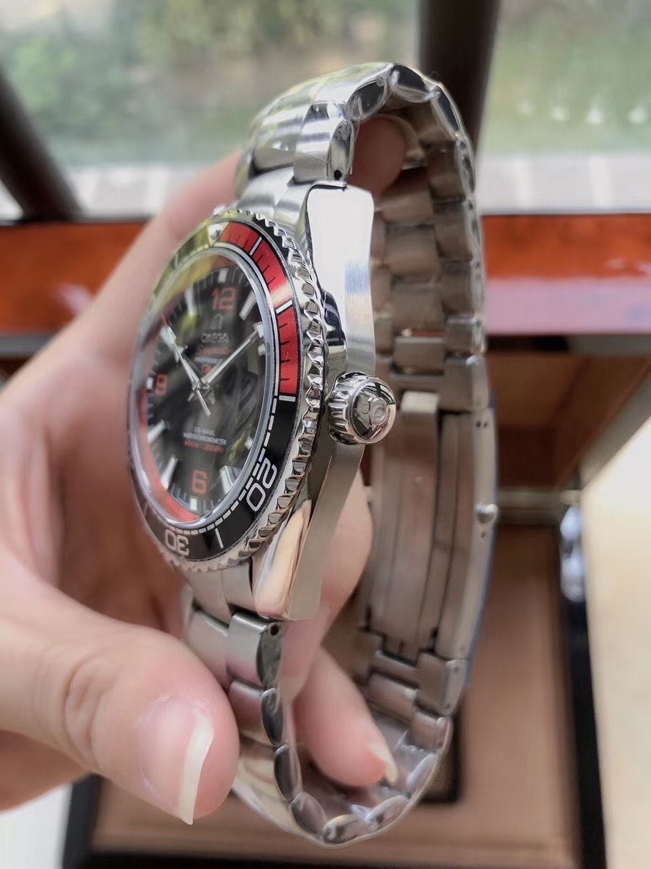 OMEGA 欧米茄 海洋600米自動機械腕時計 男性用 316L精鋼製