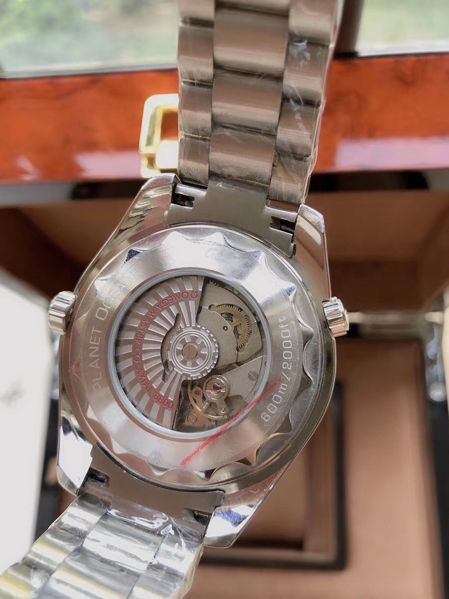 OMEGA 欧米茄 海洋600米自動機械腕時計 男性用 316L精鋼製