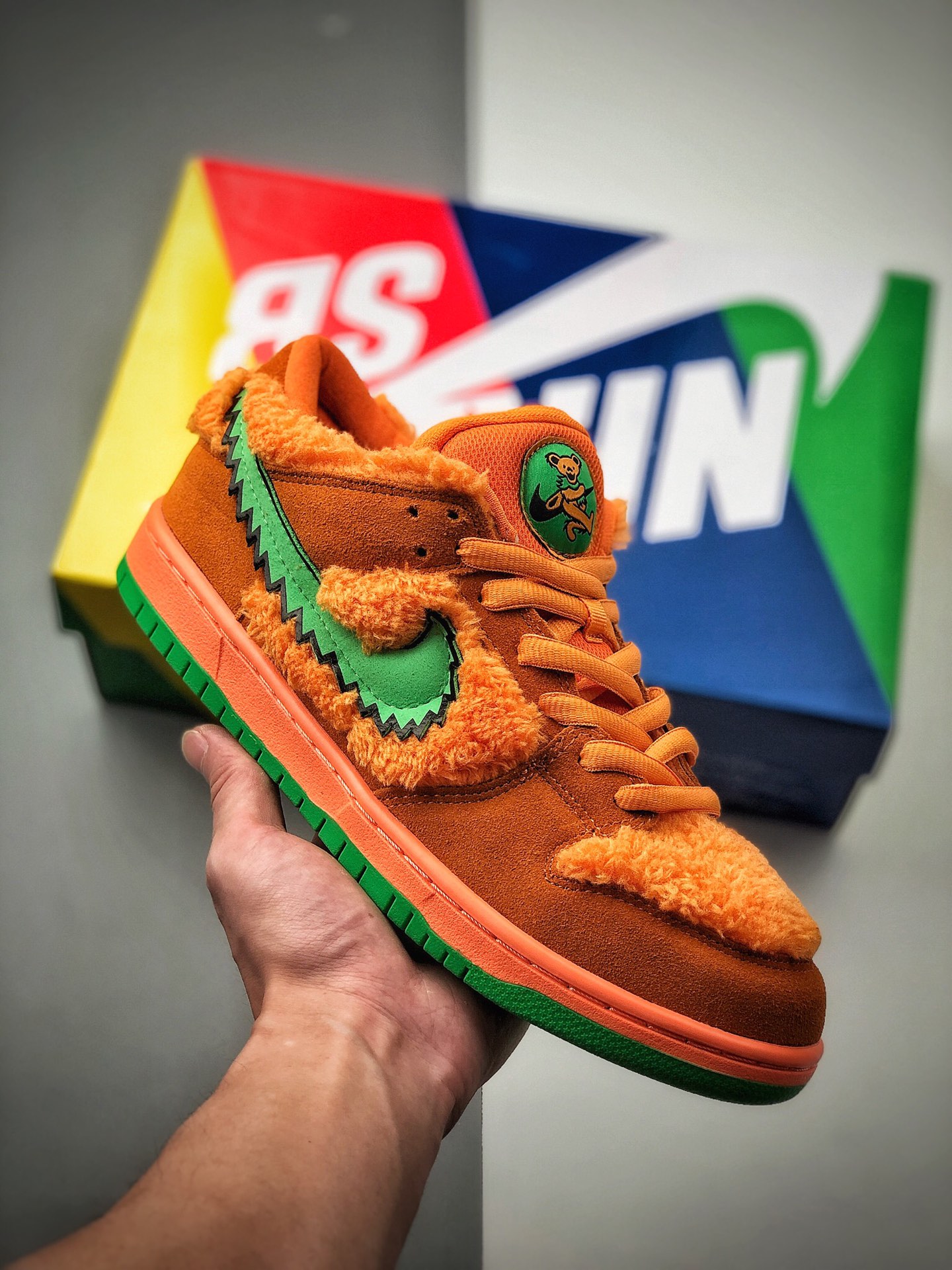250 公司级 耐克SB板鞋 五只熊 跳舞小熊 毛茸茸 黄色 小熊 “熊毛”NIKE SB DUNK LOW PRO QS发售于 2006 年的 “三只熊”CJ5378-700