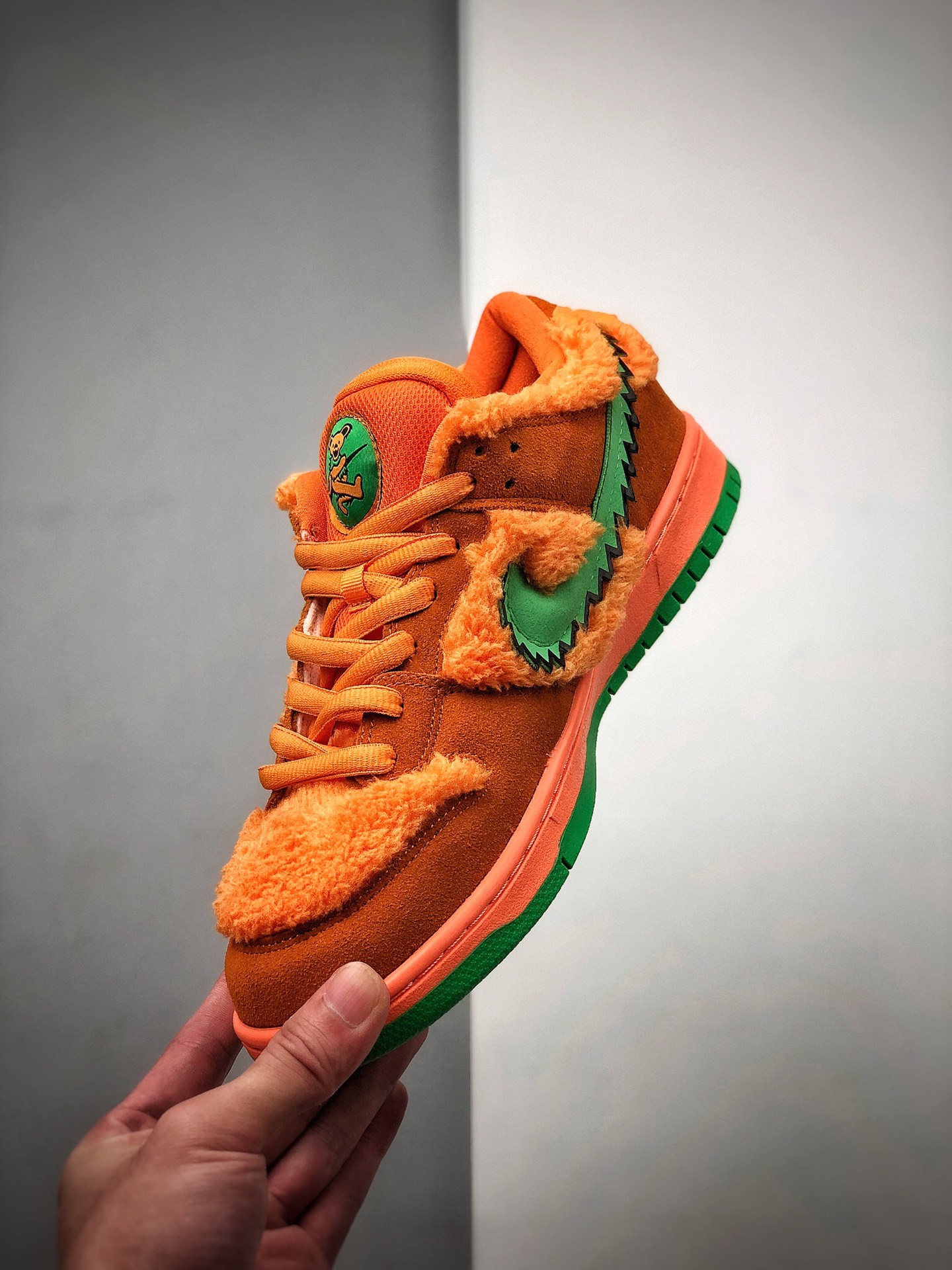 250 公司级 耐克SB板鞋 五只熊 跳舞小熊 毛茸茸 黄色 小熊 “熊毛”NIKE SB DUNK LOW PRO QS发售于 2006 年的 “三只熊”CJ5378-700
