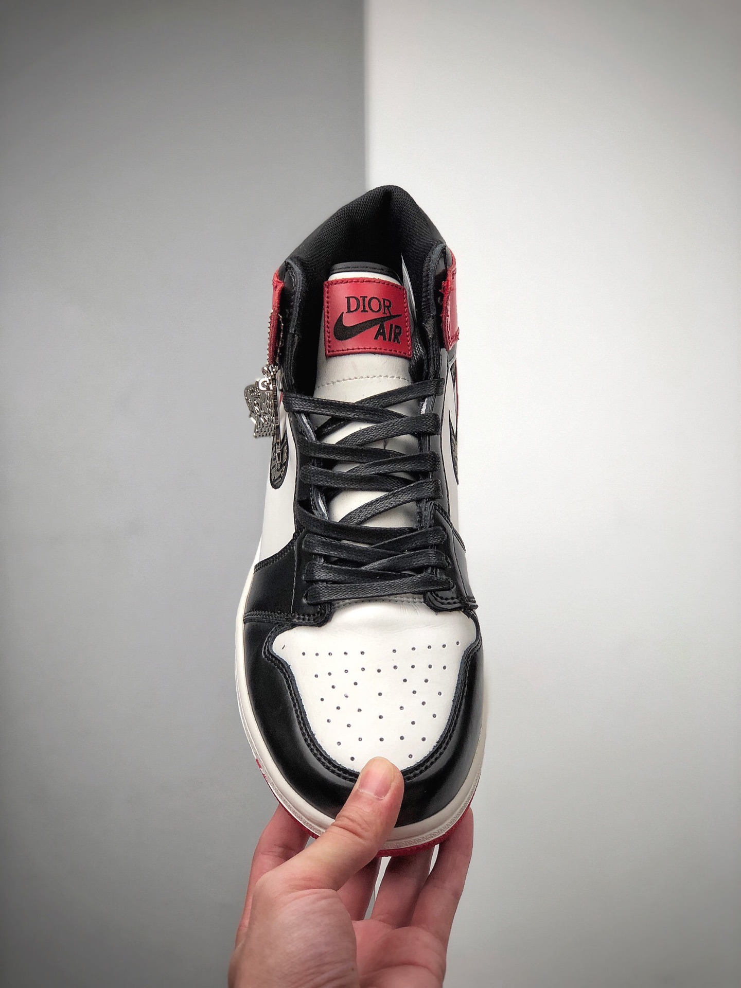 300  原盒 全套配件！ AJ1 Dior x Air Jordan 1 AJ1 迪奥联名CN8607 006