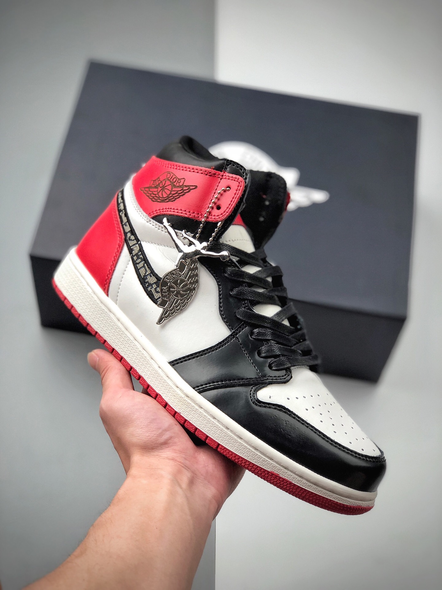 300  原盒 全套配件！ AJ1 Dior x Air Jordan 1 AJ1 迪奥联名CN8607 006