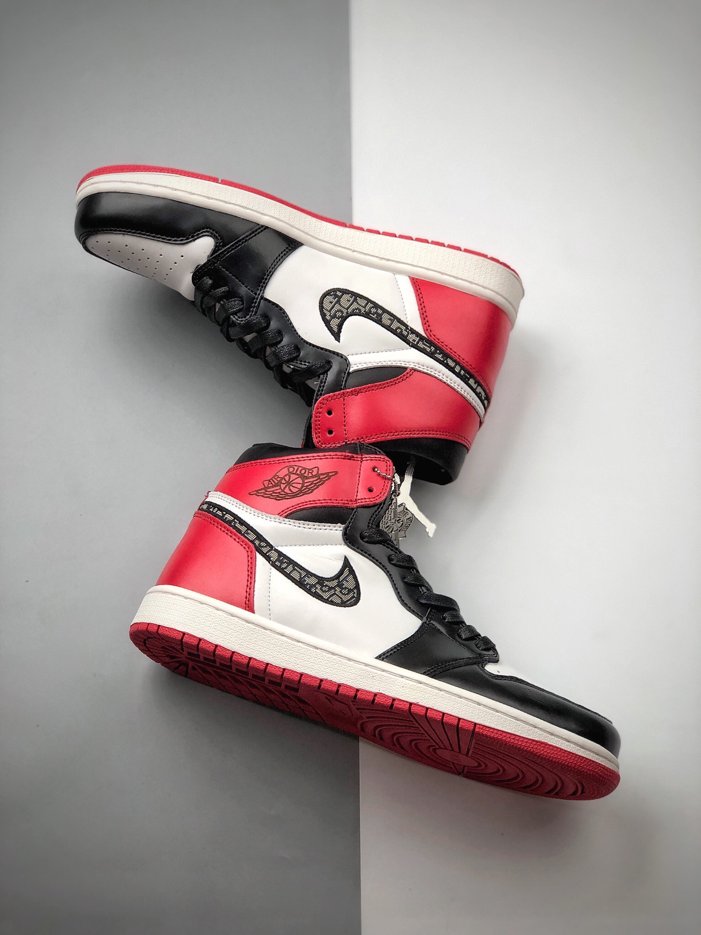 300  原盒 全套配件！ AJ1 Dior x Air Jordan 1 AJ1 迪奥联名CN8607 006