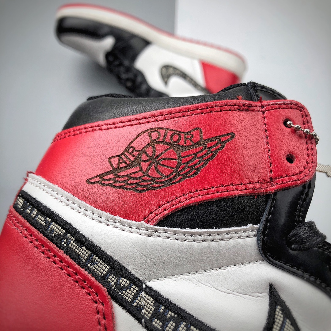 300  原盒 全套配件！ AJ1 Dior x Air Jordan 1 AJ1 迪奥联名CN8607 006