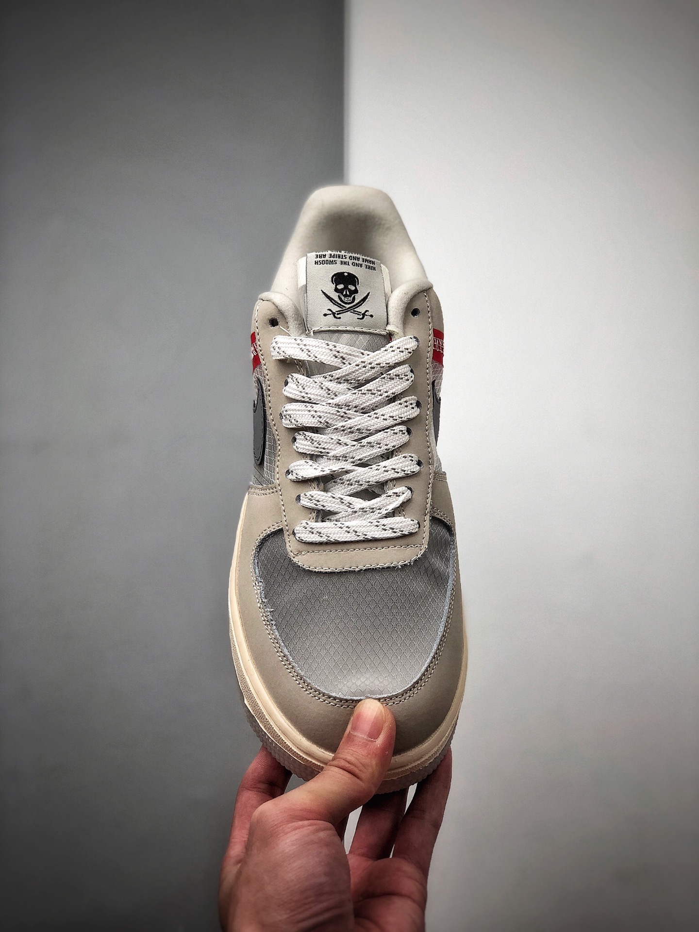 180 公司级 Nike Air Force 1 Low '07 “蚕网薄纱灰红色” 空AN3355-061