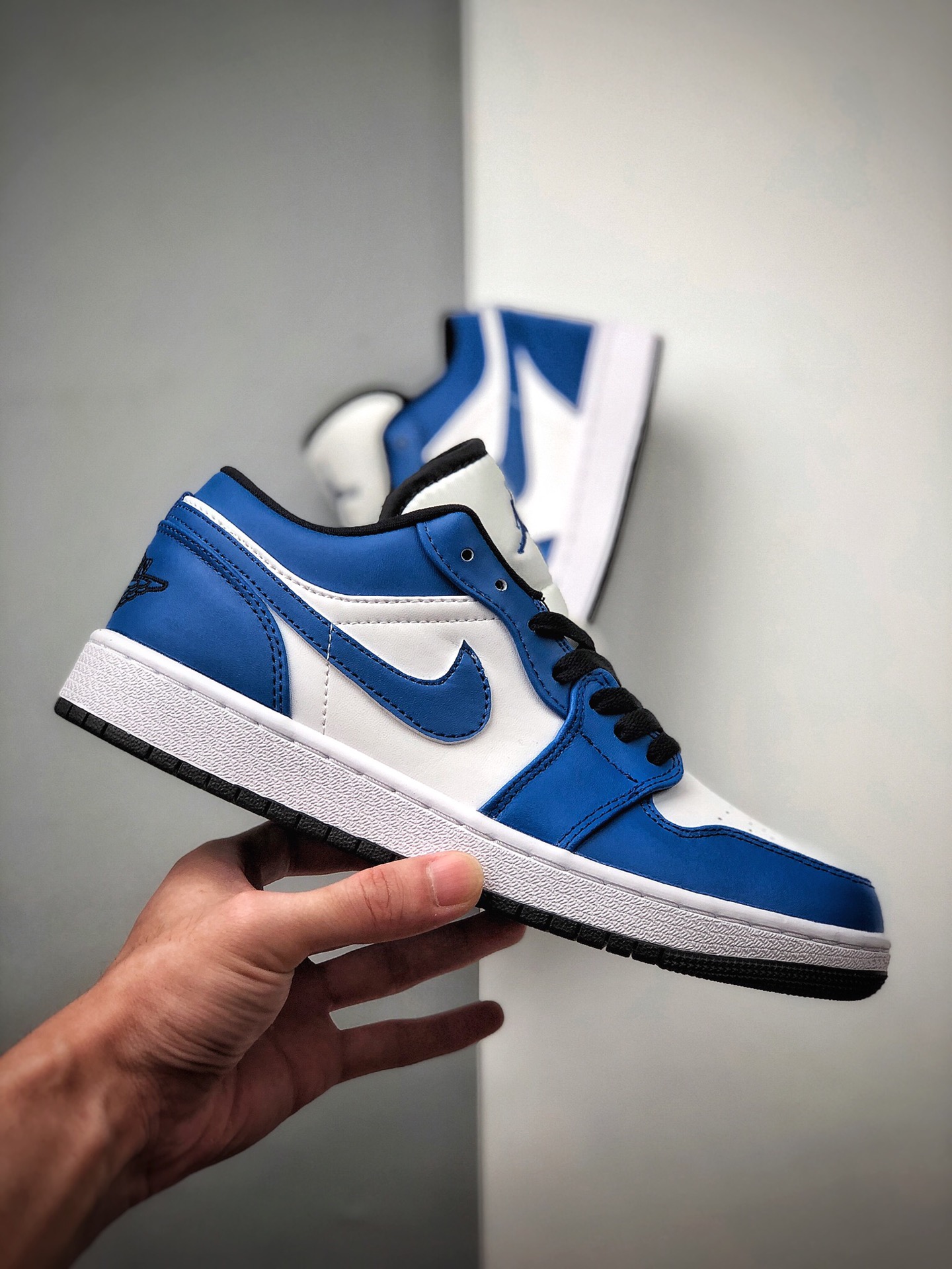 200  公司级 头层 Nike Air Jordan 1 Low 白蓝闪电 AJ1 乔1 低帮潮流缓震运动休闲板鞋553558-124