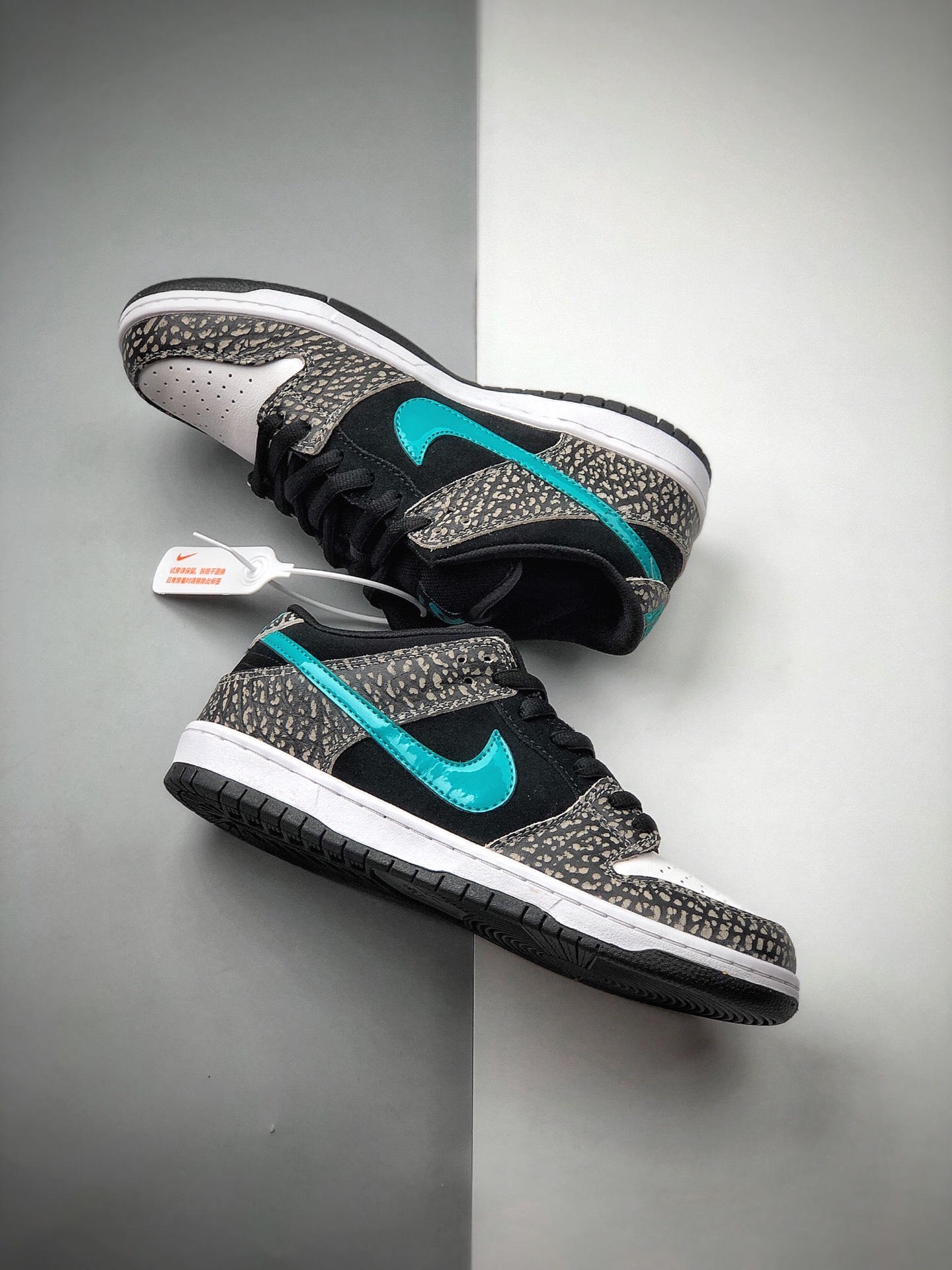 360  耐克Nike SB Dunk LowPRO”Elephant”扣篮系列低帮休闲运动滑板板鞋“黑白蒂芙尼灰大象爆裂纹”BQ6817-009