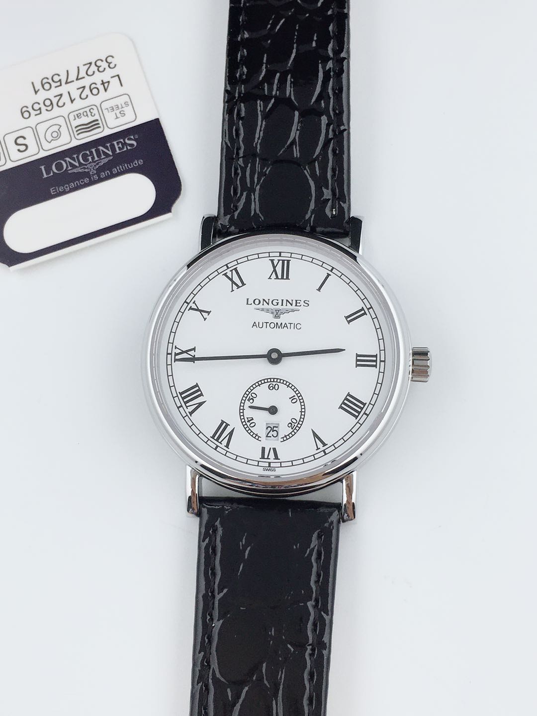 L0  品牌：浪琴  Longines  系列：瑰丽 机芯：自动机械 表径：40mm 表壳：精钢 表带：皮革 表镜：蓝宝石水晶镜面 表底：背透式 表扣：针扣 附加功能：日期