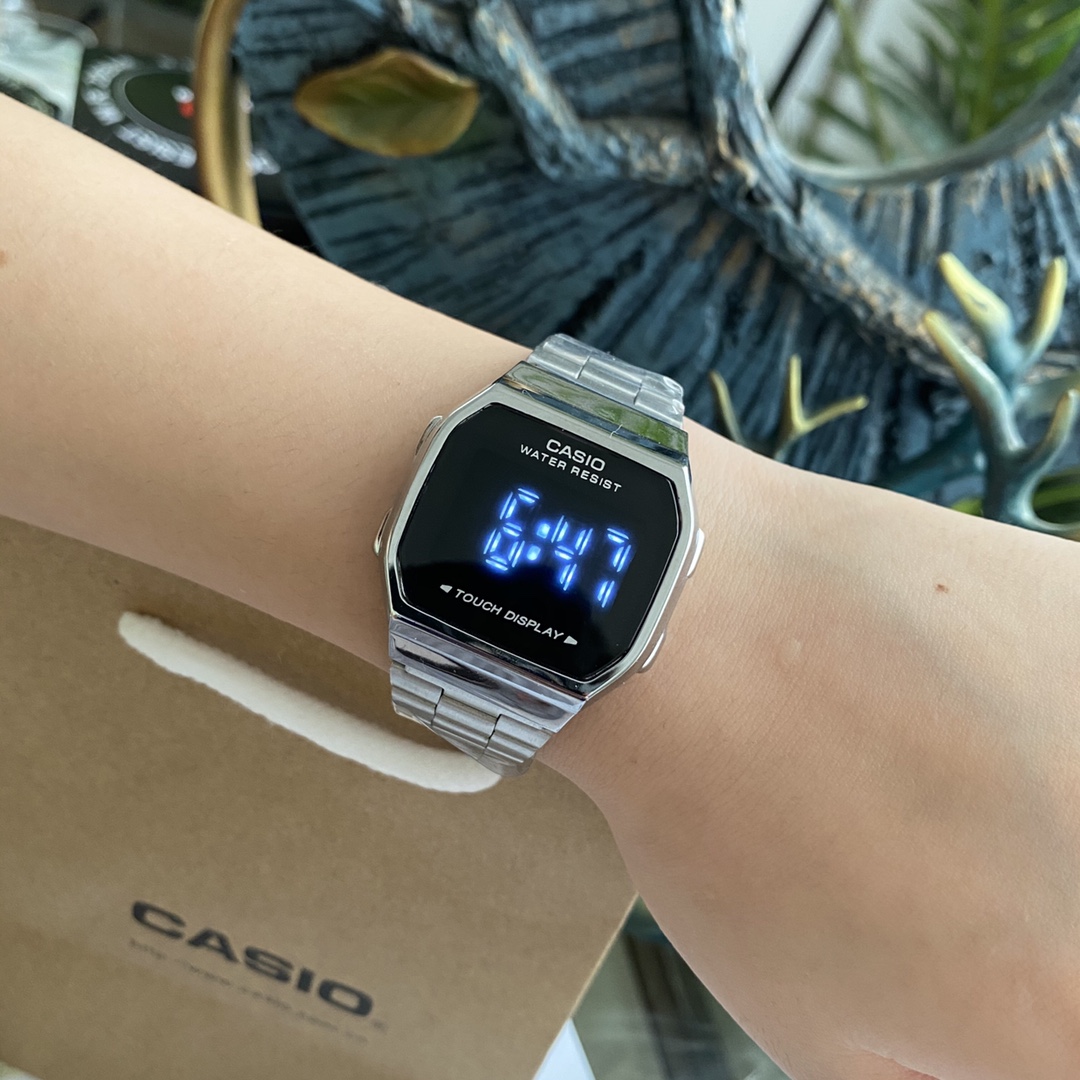 “CASIO A168 Touch Screen Watch: Perfect for Students and Couples” - 图片 6