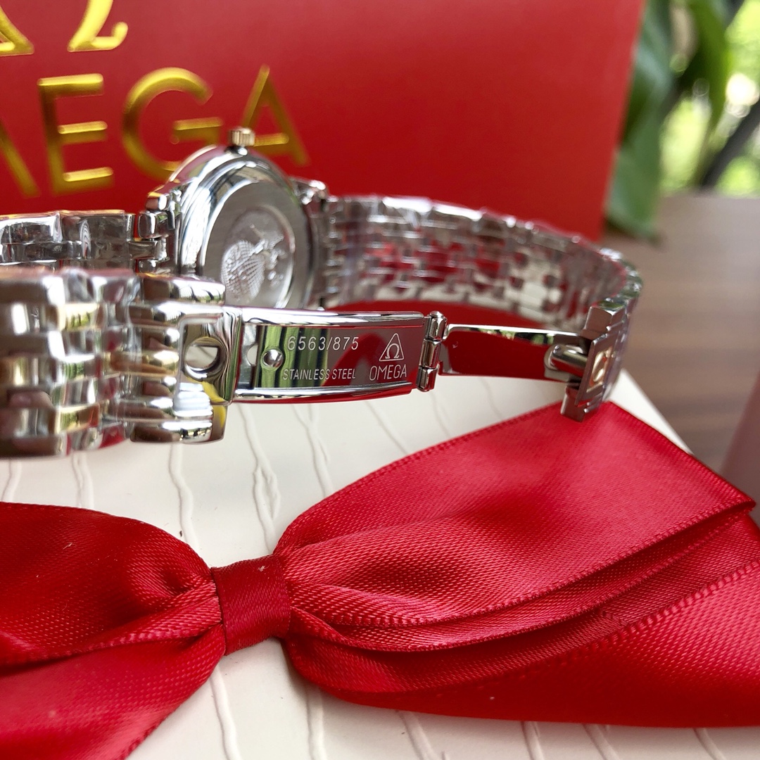 OMEGA 碟飞系列 钻表手表 7 OMEGA 碟飞系列 钻表手表 7