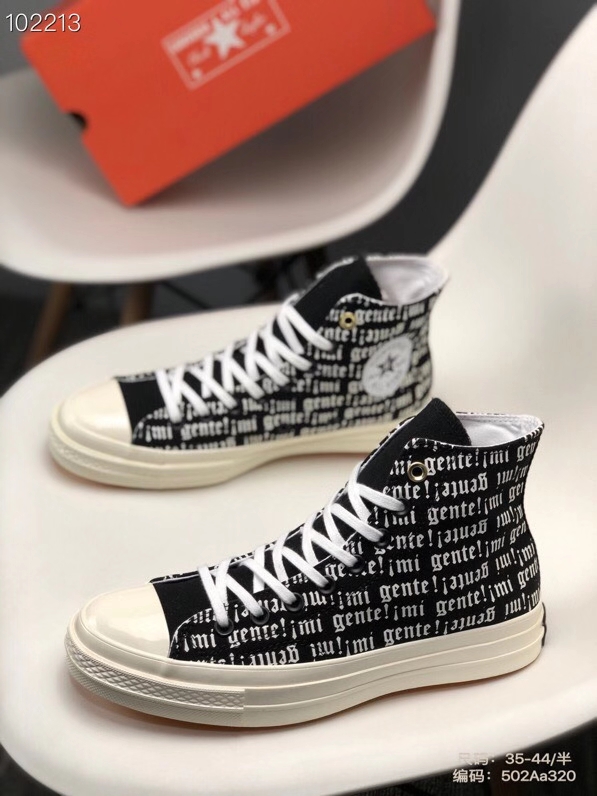 Converse x J Balvin、Willy William 西班牙乐队首度联名 通过环球唱片发行的单曲《Mi Gente》为主题，以1970为蓝本，鞋身采用3D黑白字母打印，满满的复刻回忆！ Size ：35 36 36.5 37 37.5 38 39.5 40 41 41.5 42 42.5 43 44