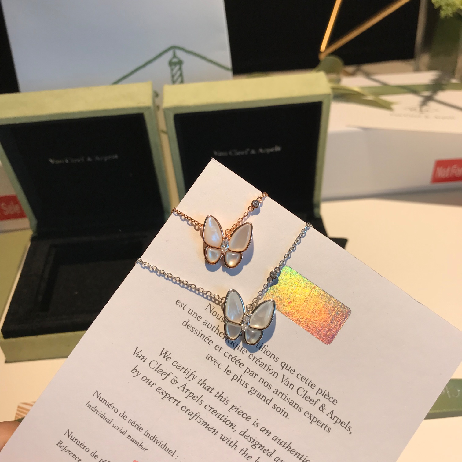 Van Cleef & Arpels 𝙫𝙘𝙖 海外VIP积分会员礼