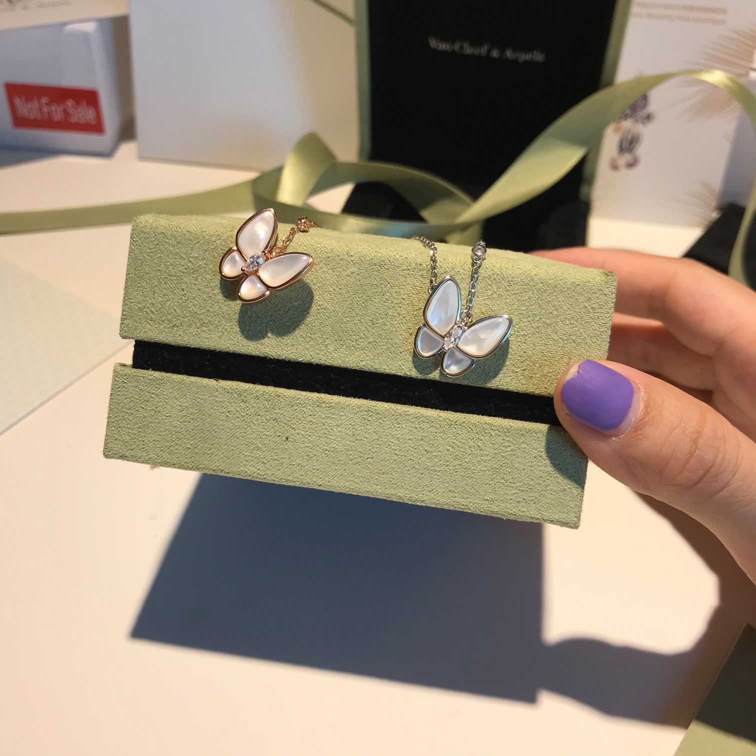 Van Cleef & Arpels 𝙫𝙘𝙖 海外VIP积分会员礼