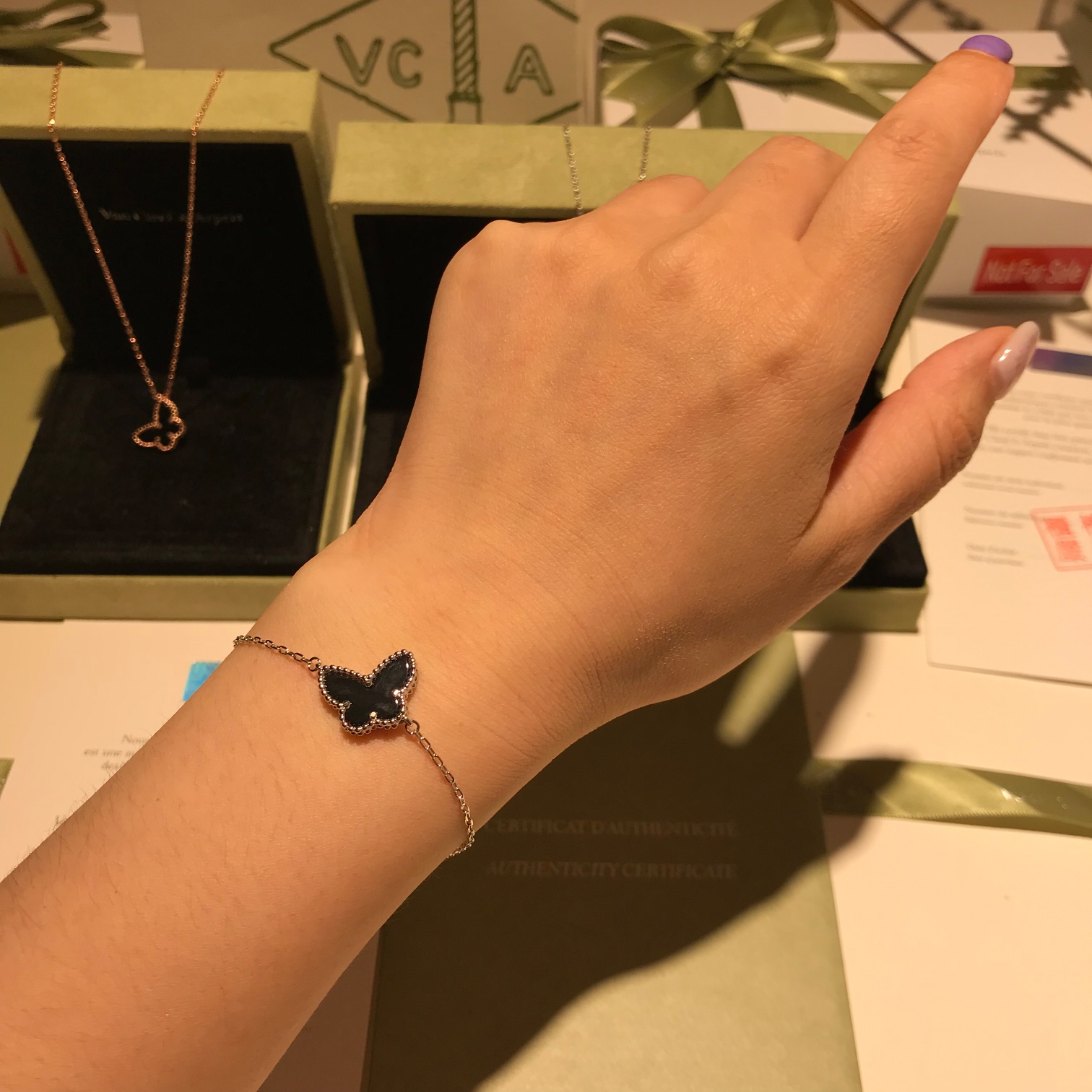 Van Cleef & Arpels 𝙫𝙘𝙖 海外VIP积分会员礼