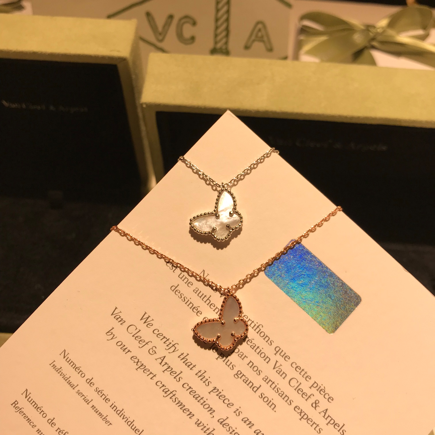Van Cleef & Arpels 𝙫𝙘𝙖 海外VIP积分会员礼
