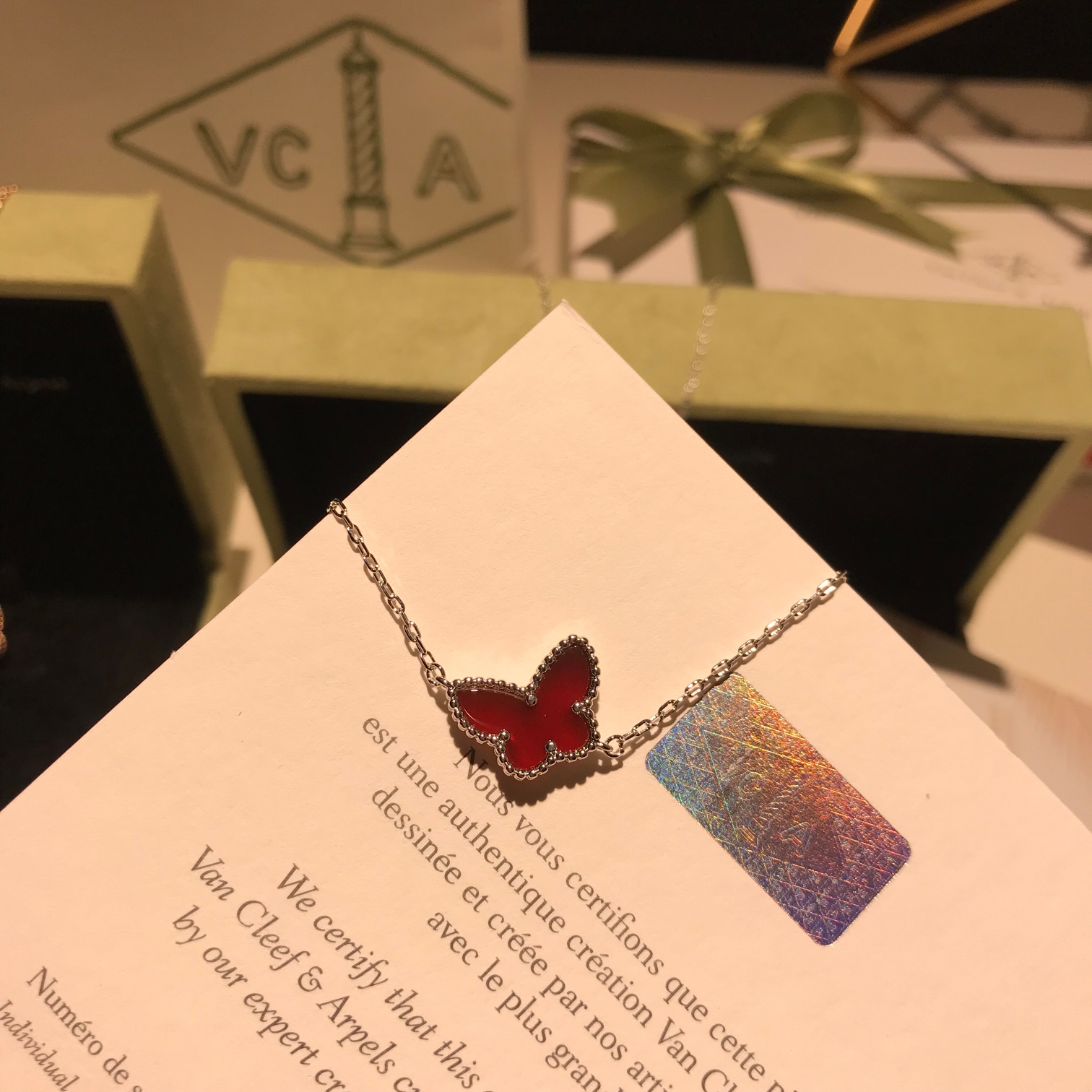 Van Cleef & Arpels 𝙫𝙘𝙖 海外VIP积分会员礼