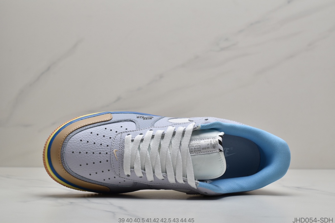 190 公司级  Air Force 1 Premium “Blue pot cookies” 空军一号典经 板鞋“蓝罐曲奇”CV3039-102