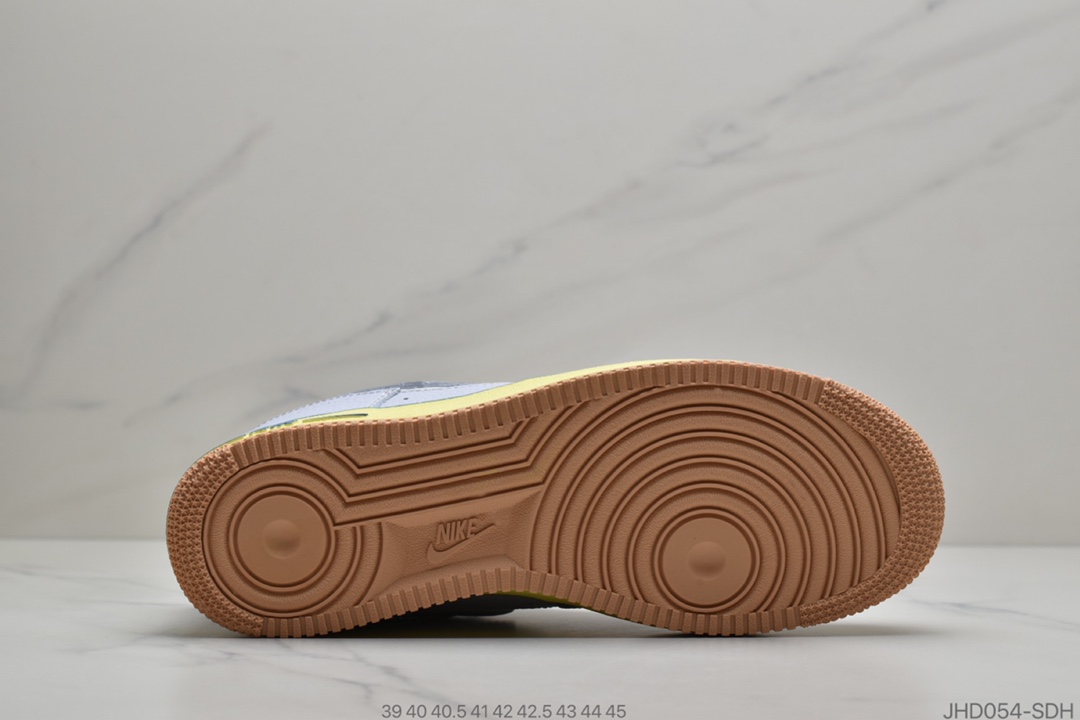 190 公司级  Air Force 1 Premium “Blue pot cookies” 空军一号典经 板鞋“蓝罐曲奇”CV3039-102