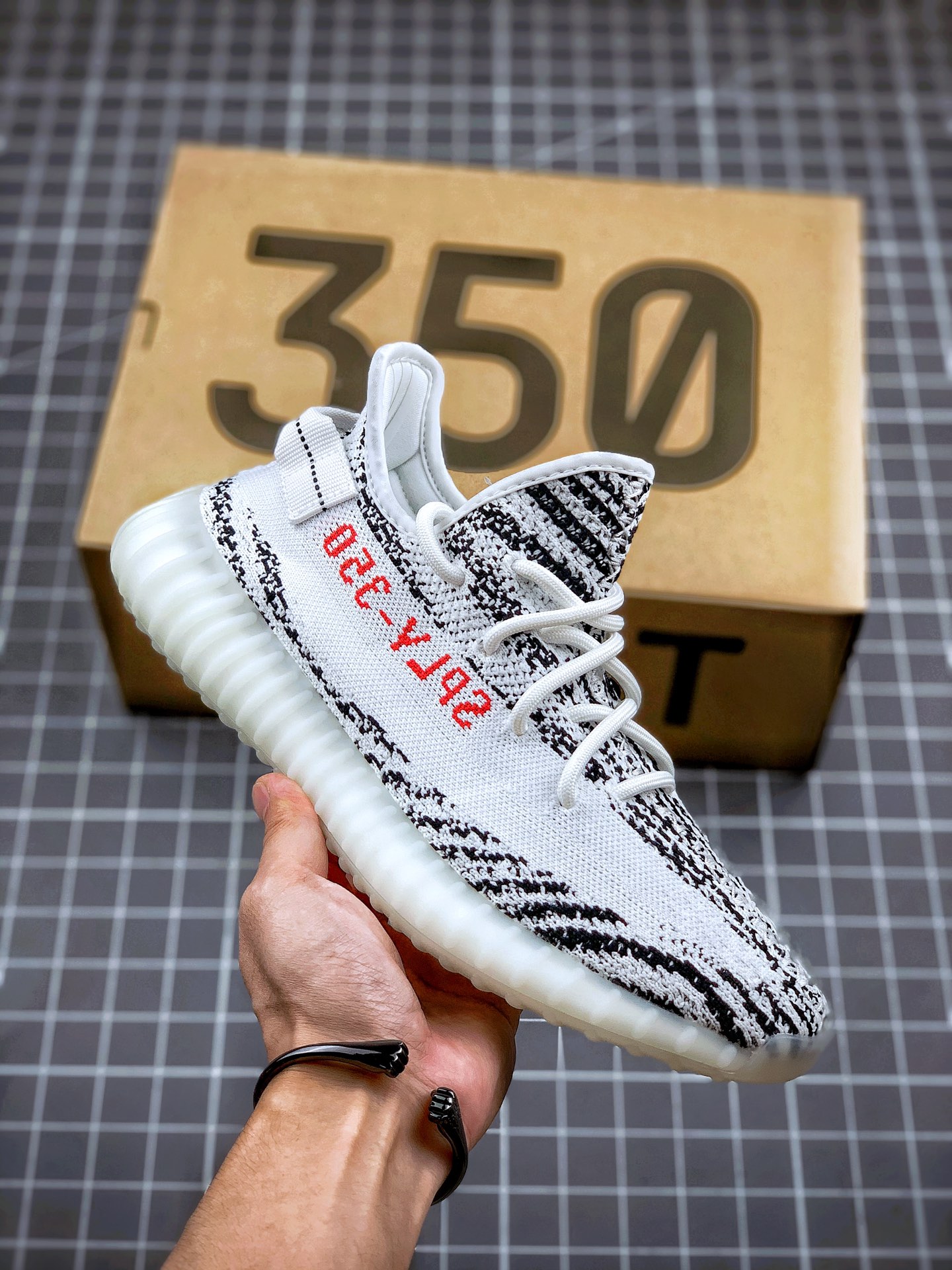 Yeezy 350 Boost V2 Zebra blanca, pedido designado por clientes de comercio exterior, tejido original puro ori…