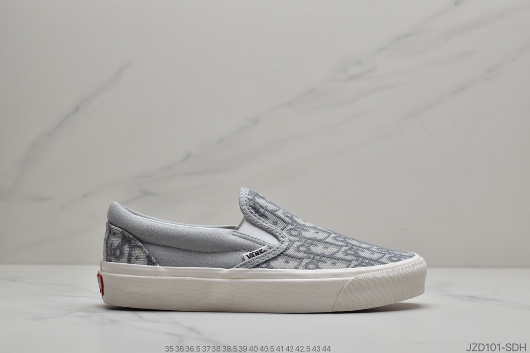 140 公司级Dior x Vans Classic Slip-On 联名款一脚蹬懒人套 VN0A4U386RV