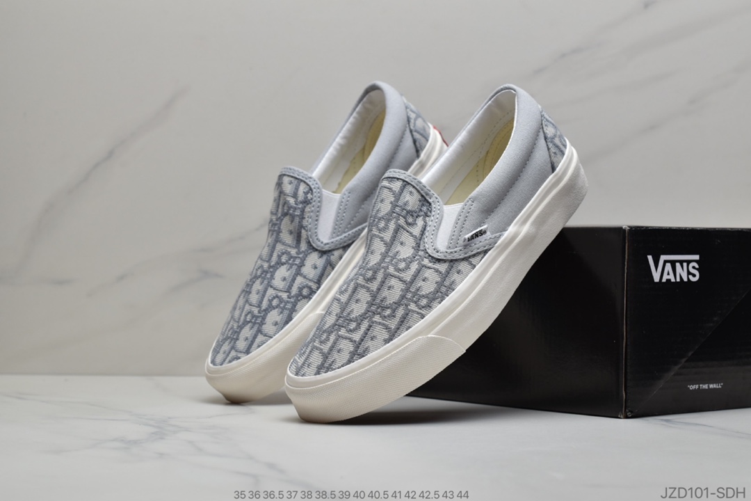140 公司级Dior x Vans Classic Slip-On 联名款一脚蹬懒人套 VN0A4U386RV