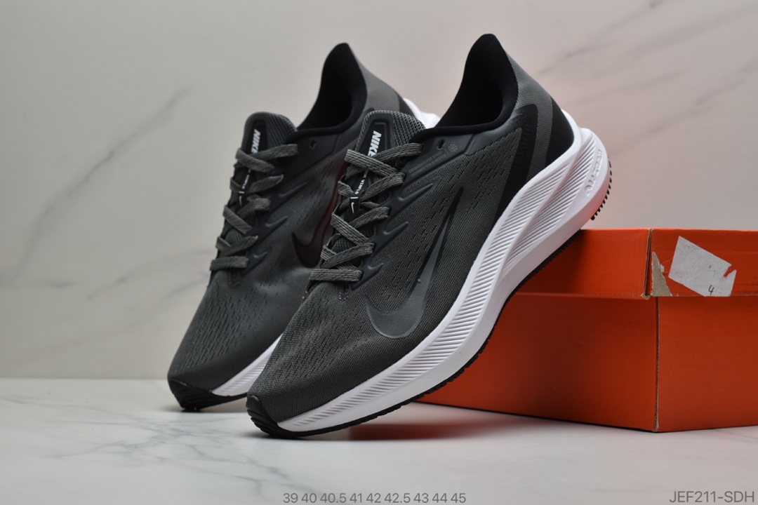 155 公司级 耐克Nike Zoom WINFLO 7 代 登月轻质透气休闲运动跑步鞋CJ0302 001